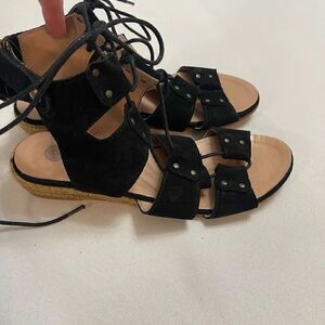 Eric Michael Black Gladiator Sandals Size 37 US 7